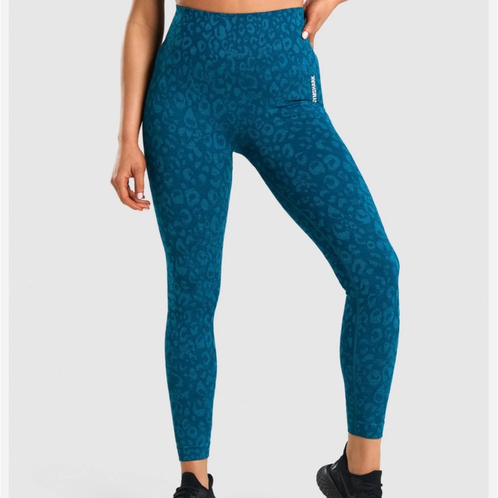 Women's Gymshark Adapt Animal Seamless Blue Cheetah Animal Patterned Leggings